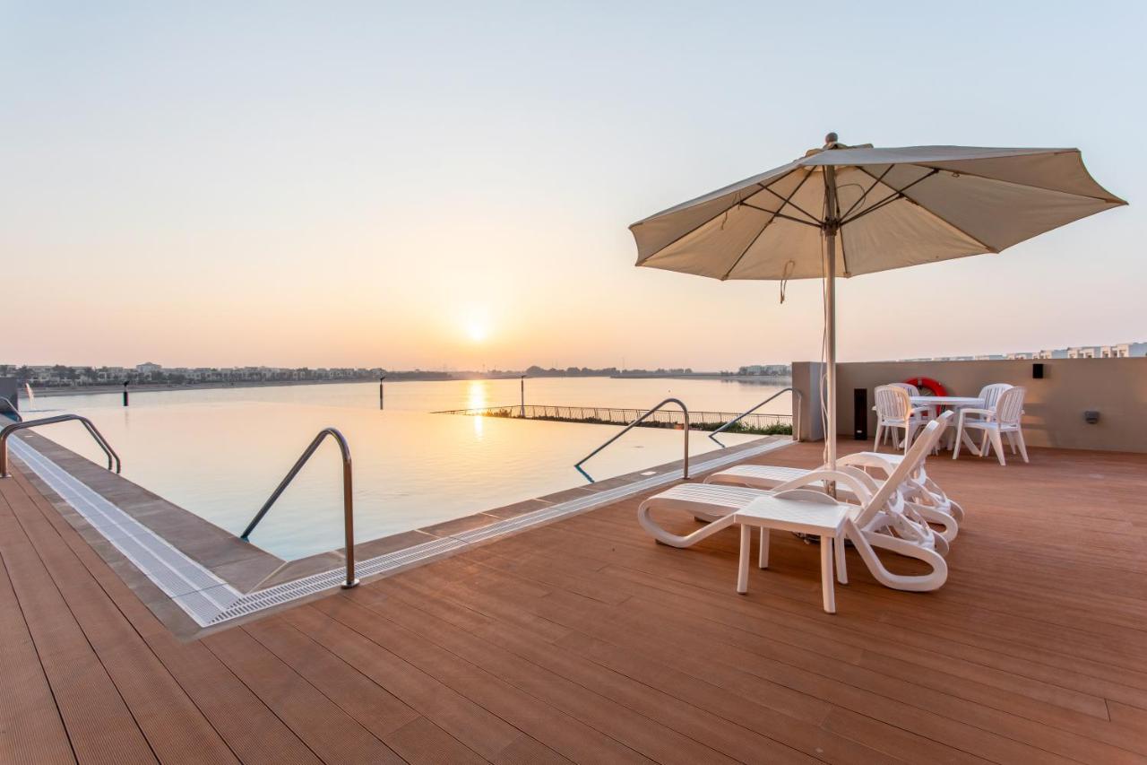 Live Here, Enjoy Waters Of Arabian Gulf Ras al-Khaimah Buitenkant foto